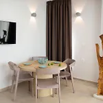 Ceramio Apart Otel Glifada (Thasos)