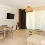 Apart Otel Ceramio 4*