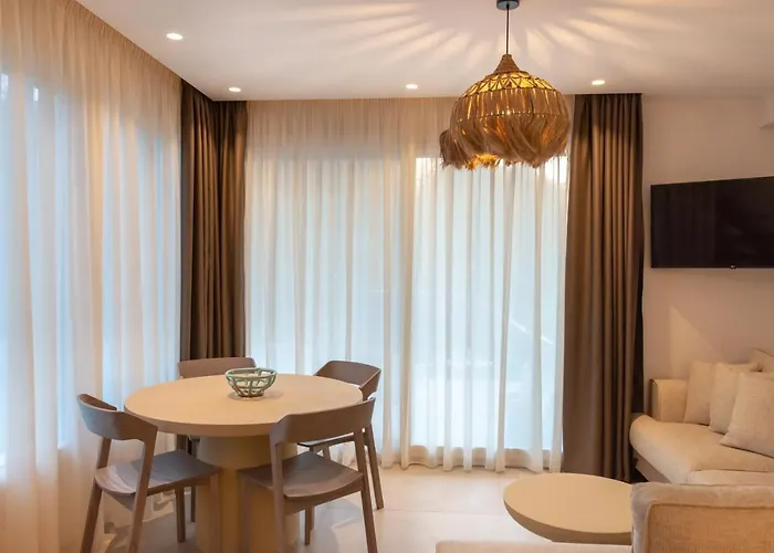 Ceramio Aparthotel 4*